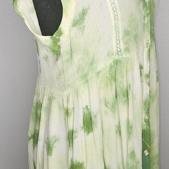 Anthropology Top - Picture 2 of 6